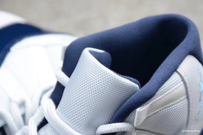 Midnight Navy Retro Jordan 378037-123 11 Air 0825